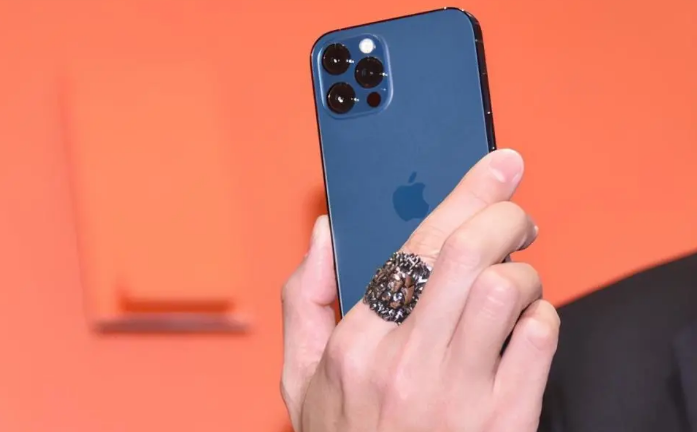 灵寿苹果手机维修分享iPhone12系列重启方法教程 